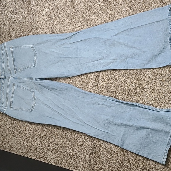 Universal Thread Light Blue Flare Jeans - Picture 8 of 8